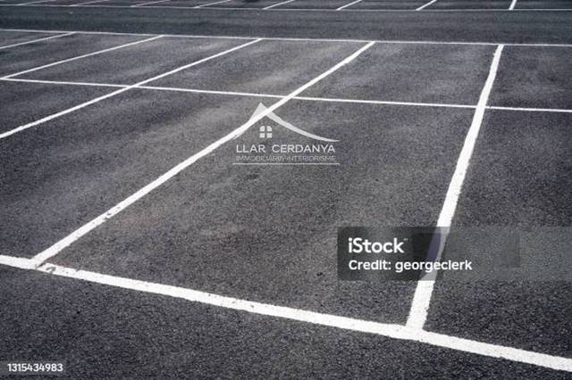 Garaje en Venta en NUNO SANTS en Bellver de Cerdanya