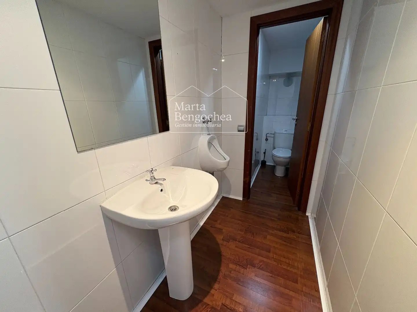 Bany de Local de lloguer en Vitoria - Gasteiz