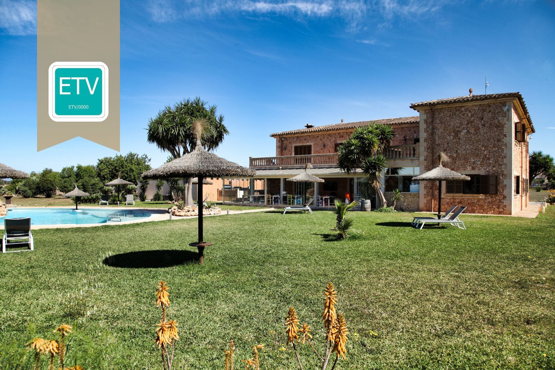 Garden of Country house for sale in Llucmajor  with Air Conditioner, Heating and Terrace