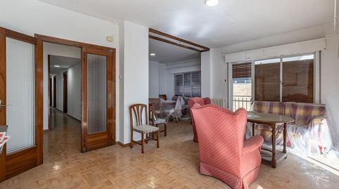 Foto 3 de Piso en venta en Calle María Luisa de Dios, 4, Pajaritos, Granada Capital