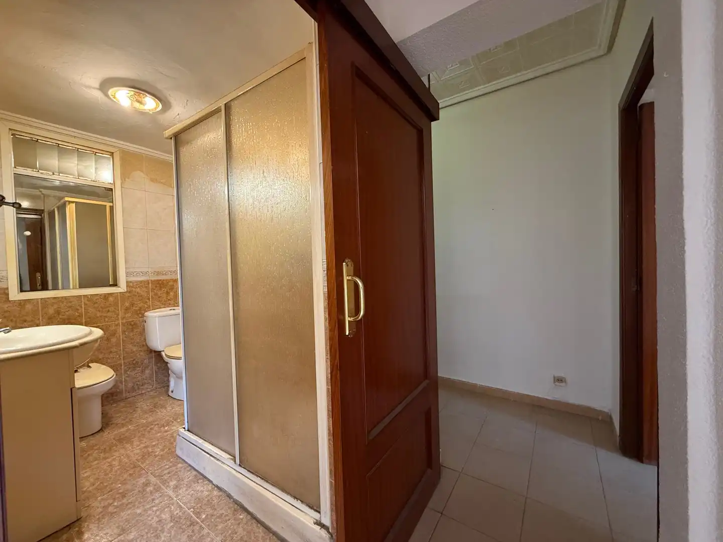 Baño de Apartamento en venta en Valencia