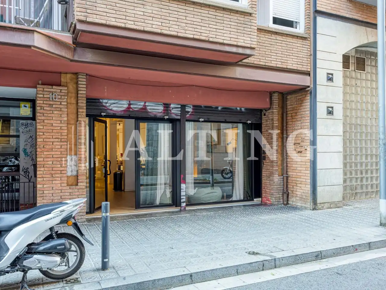 Außenansicht von Geschaftsraum zum Verkauf in Les Corts