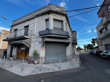 Local commercial à vendre à L'Aldea