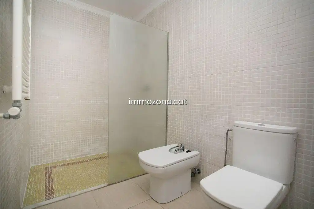 Duplexes for sale in Carrer Giralda, Residencial Blanes - Vistamar