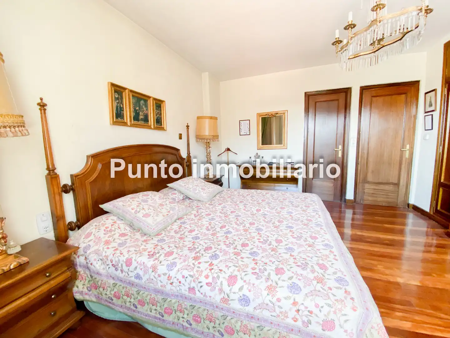 Dormitori de Pis en venda en Valladolid amb Calefacció, Parquet i Terrassa