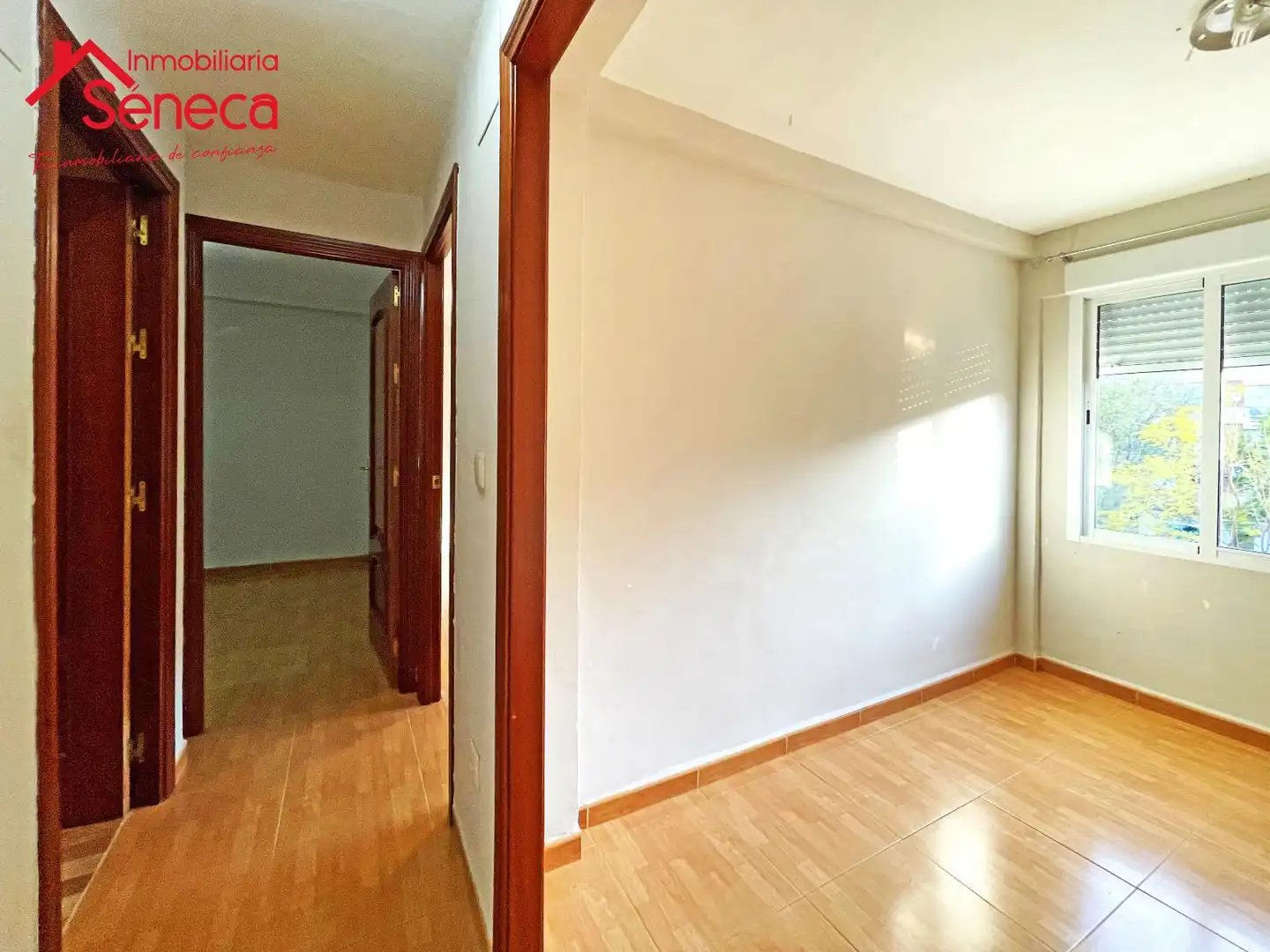 Bedroom of Flat for sale in Córdoba  with Air Conditioner and Heating