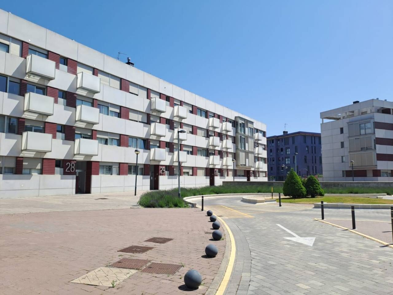Exterior view of Flat for sale in Burgos Capital  with Heating, Parquet flooring and Storage room