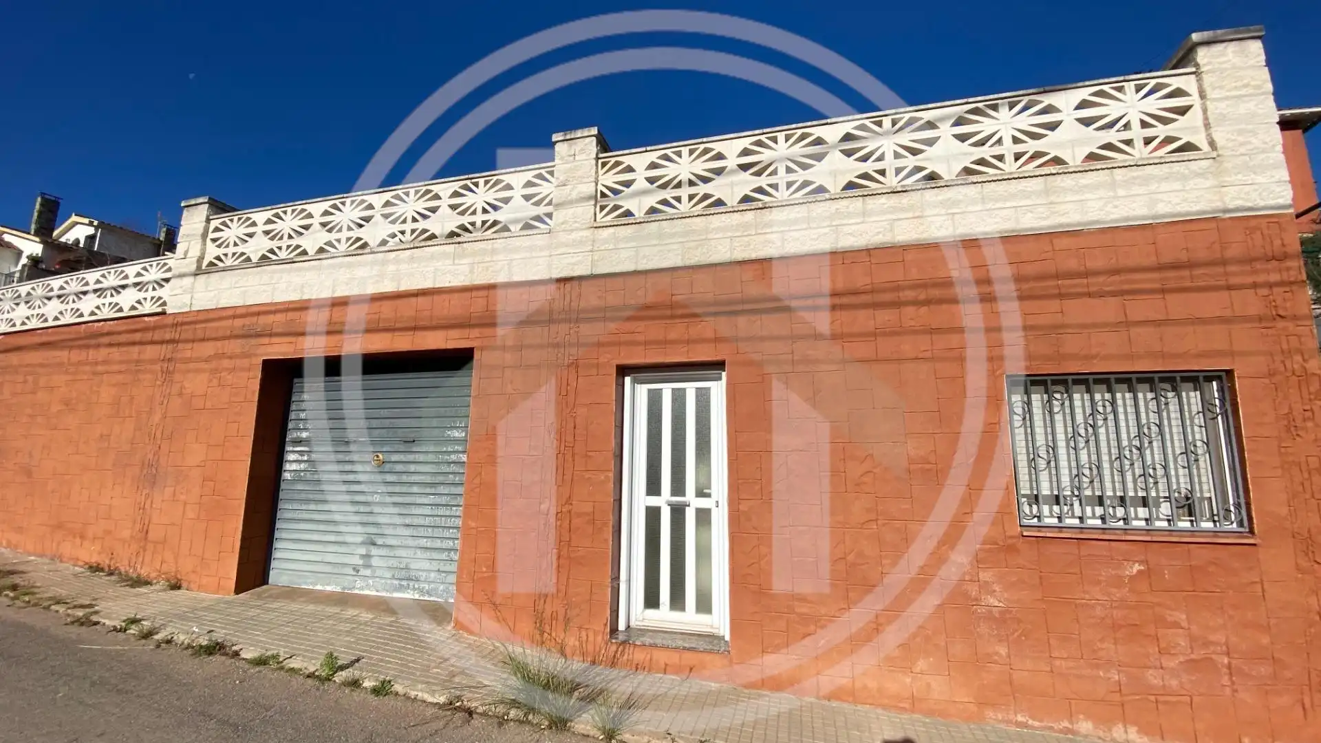 Vista exterior de Casa o chalet en venta en Sant Feliu de Codines con Calefacción, Jardín privado y Terraza