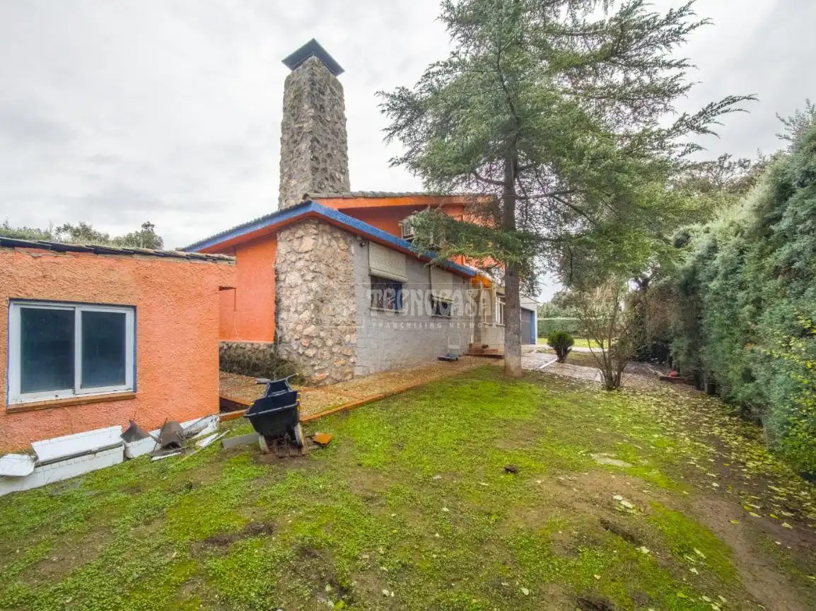 Jardín de Casa o chalet en venta en Nuevo Baztán con Aire acondicionado, Calefacción y Piscina