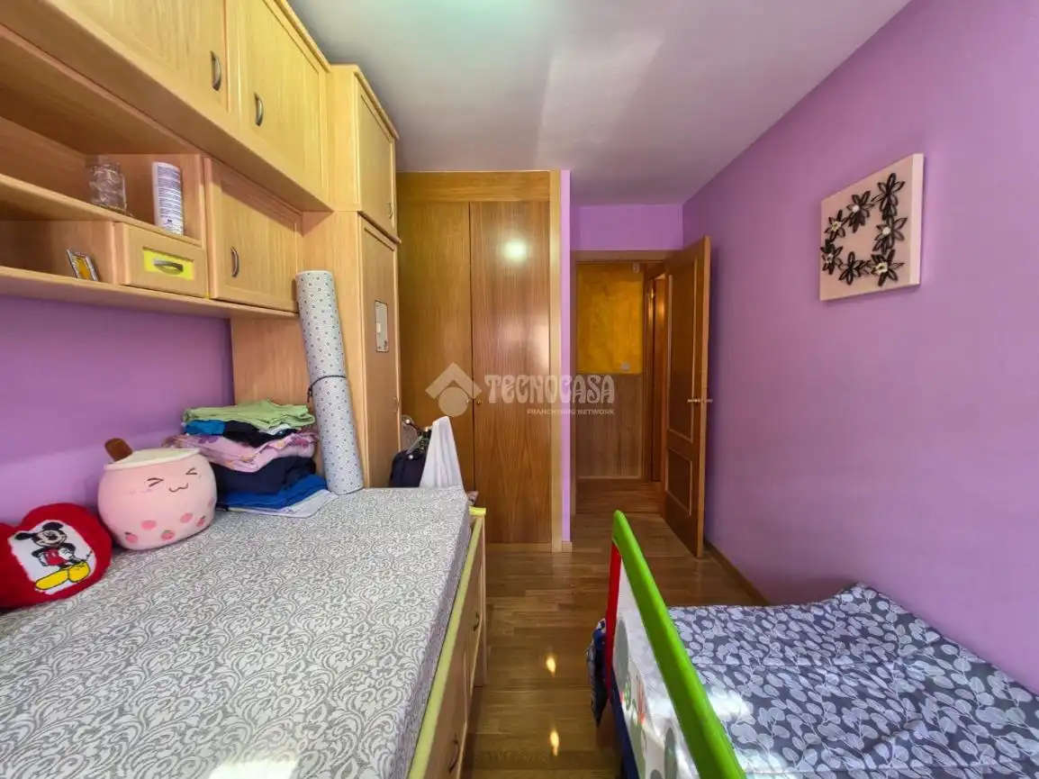 Schlafzimmer von Wohnung zum Verkauf in Leganés