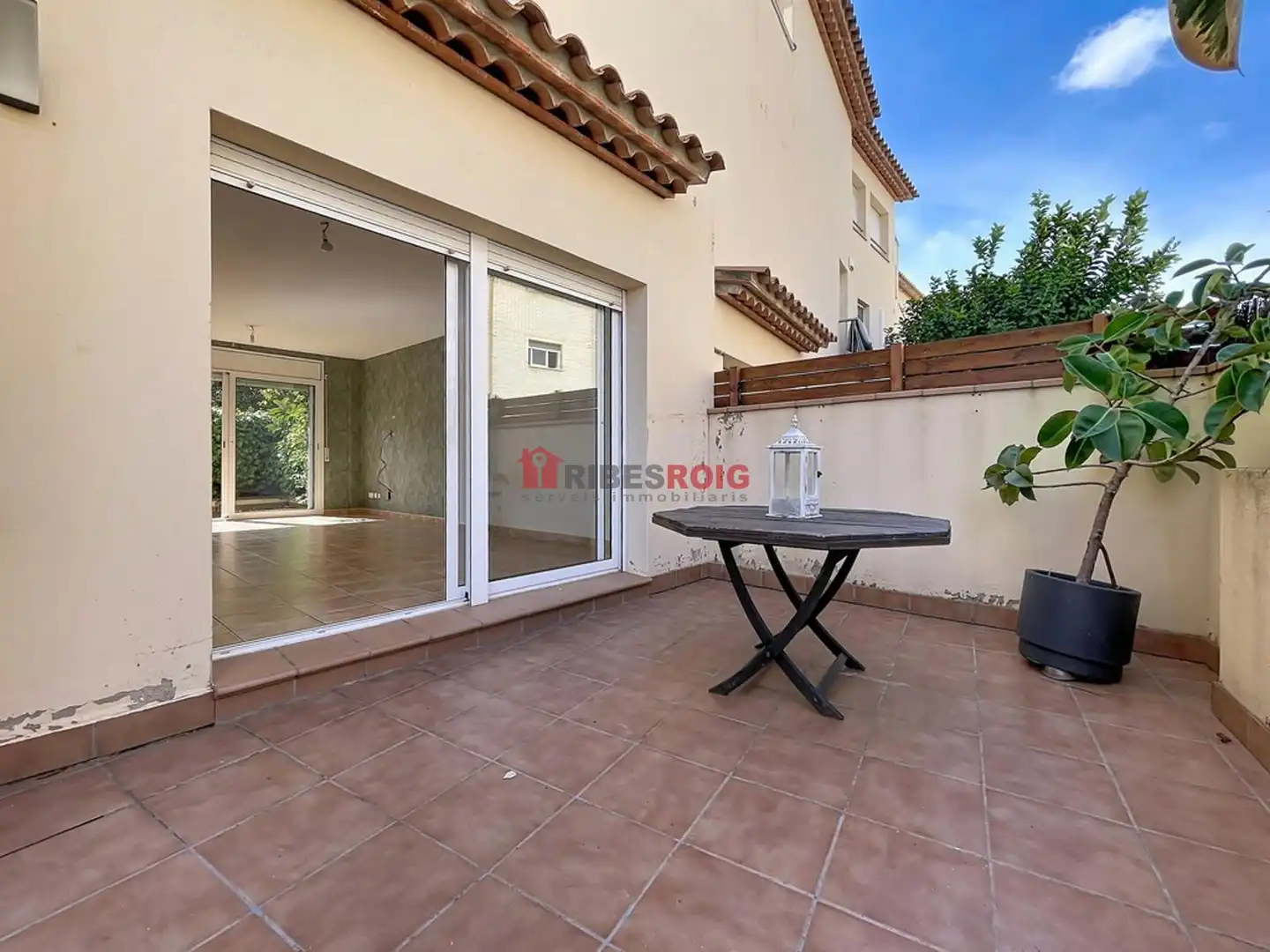 Terrassa de Casa adosada en venda en Sant Pere de Ribes amb Calefacció, Jardí privat i Terrassa