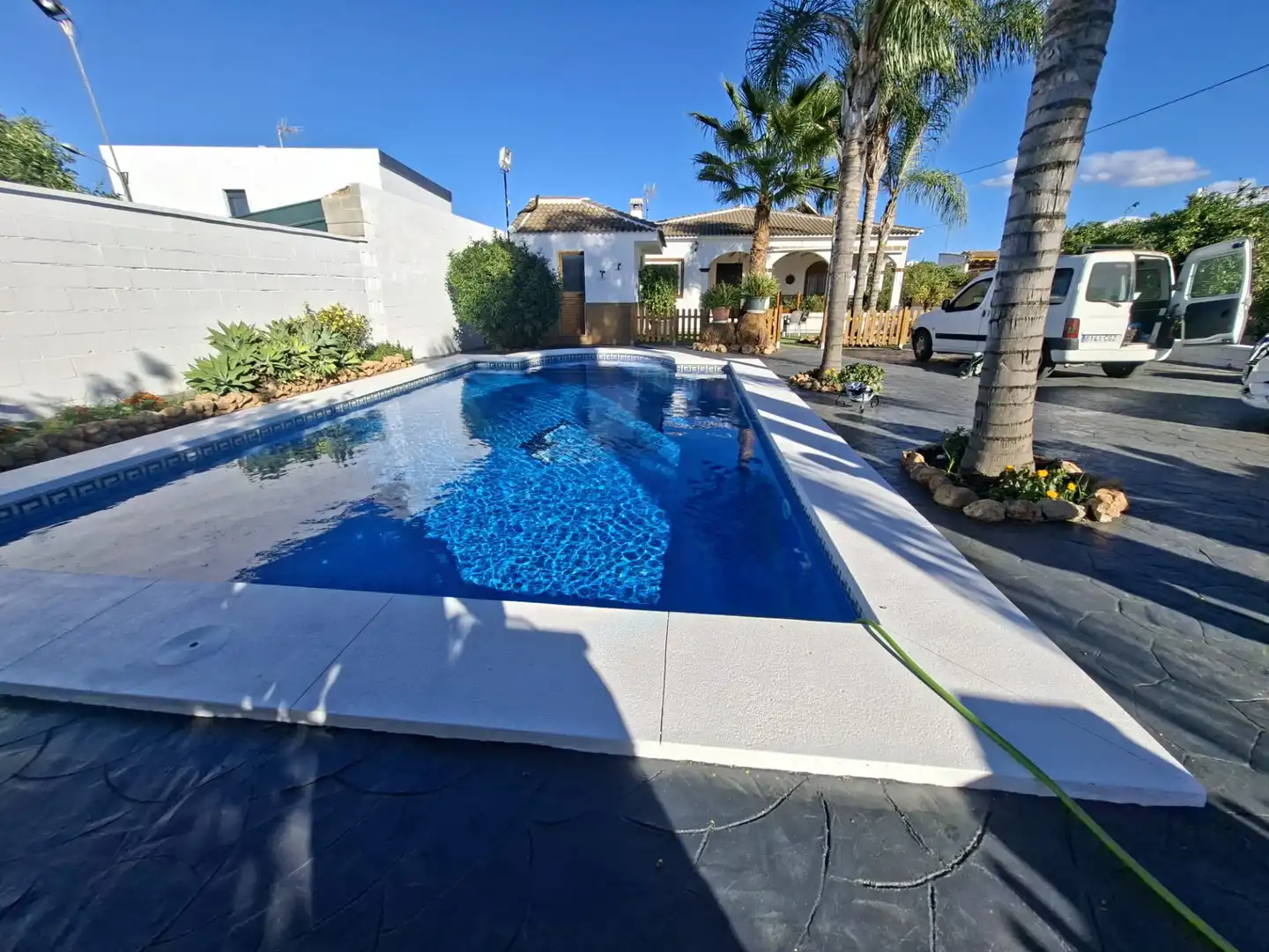 Piscina de Casa o chalet de alquiler en Alhaurín El Grande con Aire acondicionado, Jardín privado y Terraza