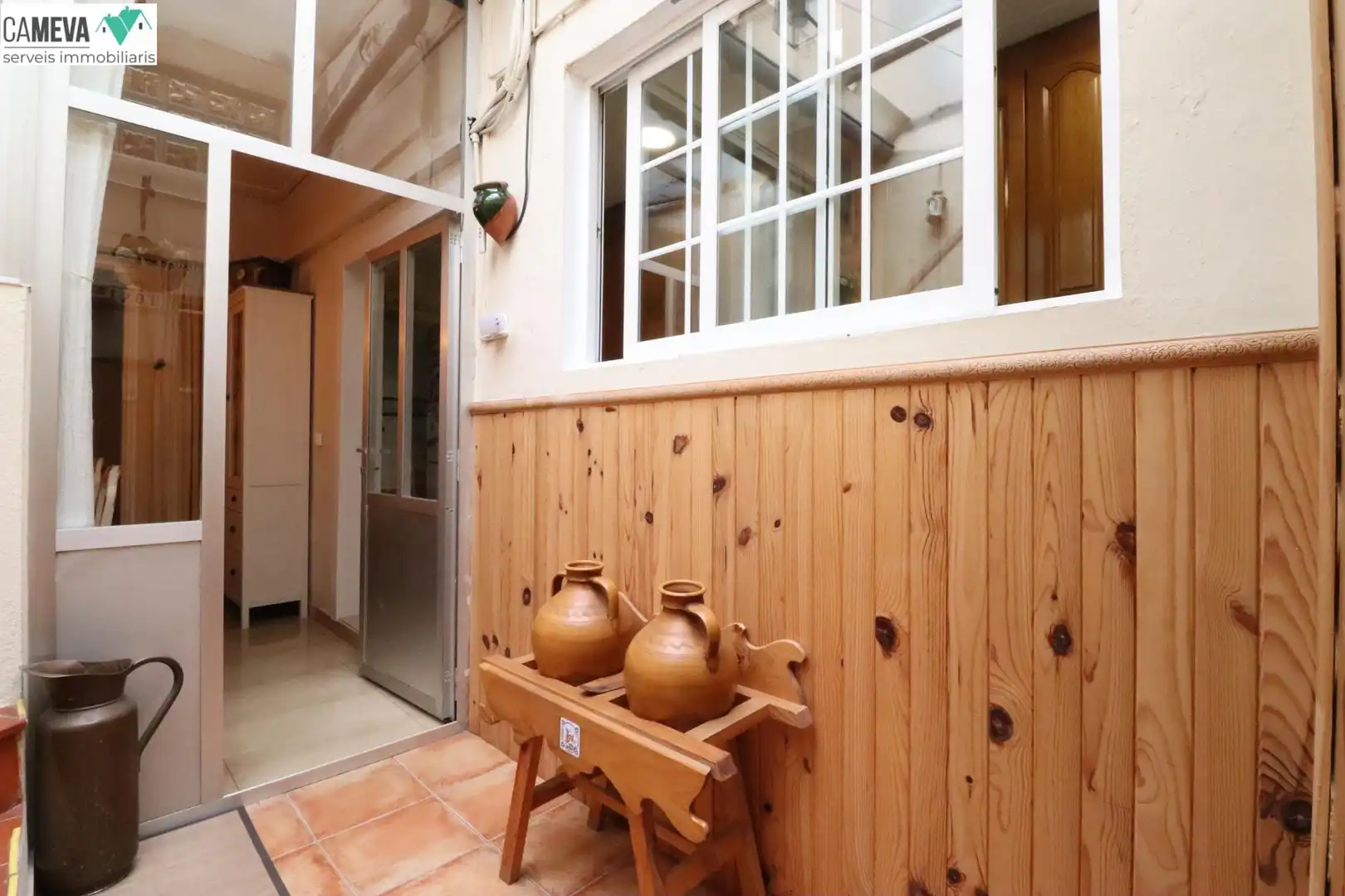 Erdgeschoss zum Verkauf in Badalona mit Klimaanlage, Heizung und Terrasse