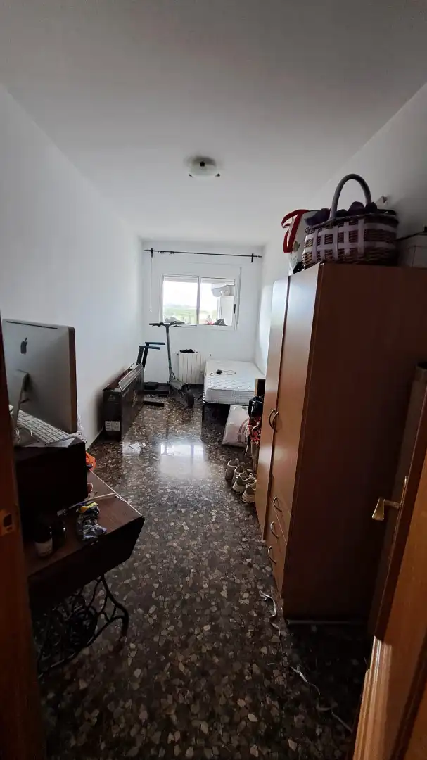 Dormitori de Pis en venda en Vinalesa amb Aire condicionat, Moblat i Forn