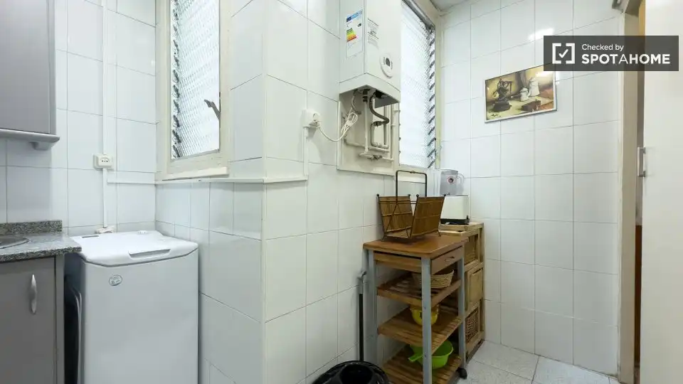 Flat with terrace to rent in Eixample, imagen 6