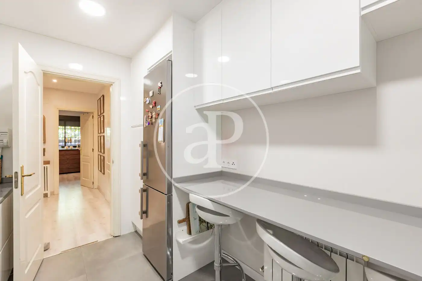 Cocina de Piso en venta en Madrid con Aire acondicionado, Calefacción y Jardín privado
