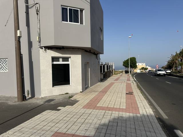Local comercial en Alquiler en Avenida de los Artesanos, 67 en Ingenio pueblo