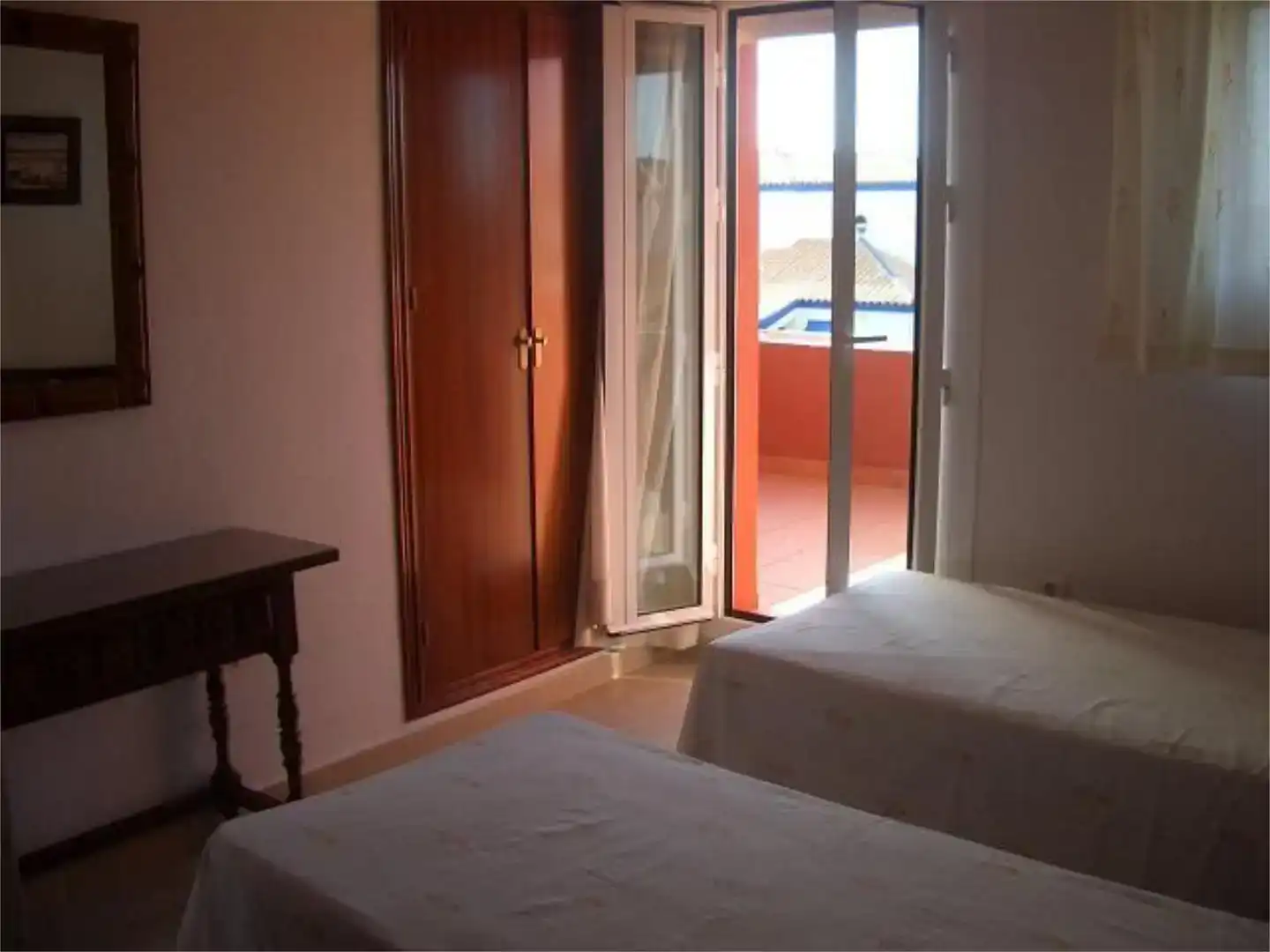Dormitori de Casa o xalet de lloguer en Conil de la Frontera amb Aire condicionat, Jardí privat i Traster