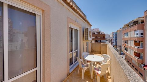 Atico de 3 Dormitorios en Residencial con Piscina en Torrevieja