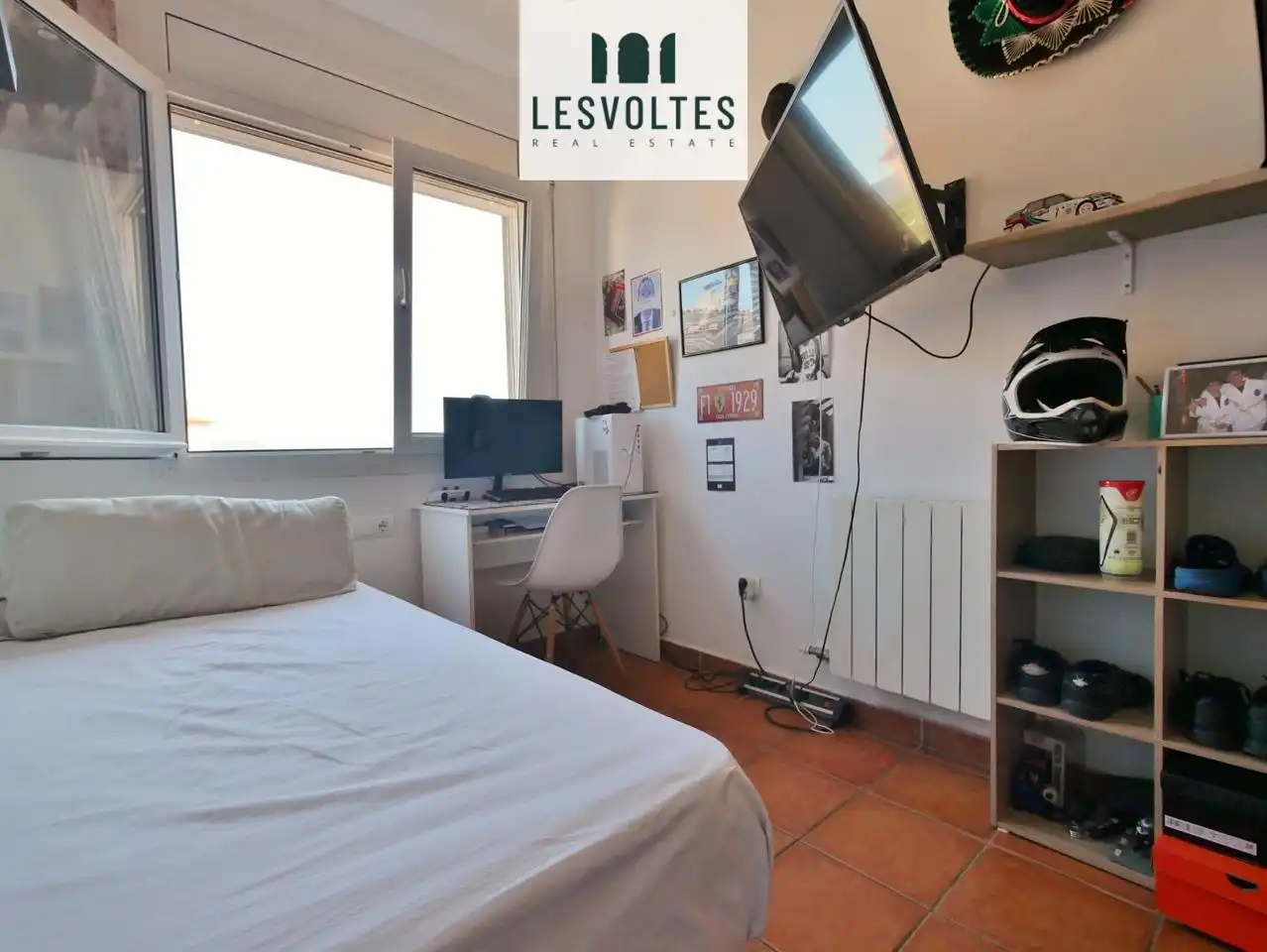 Piso en venta en Carrer de Bellcaire, La Punxa