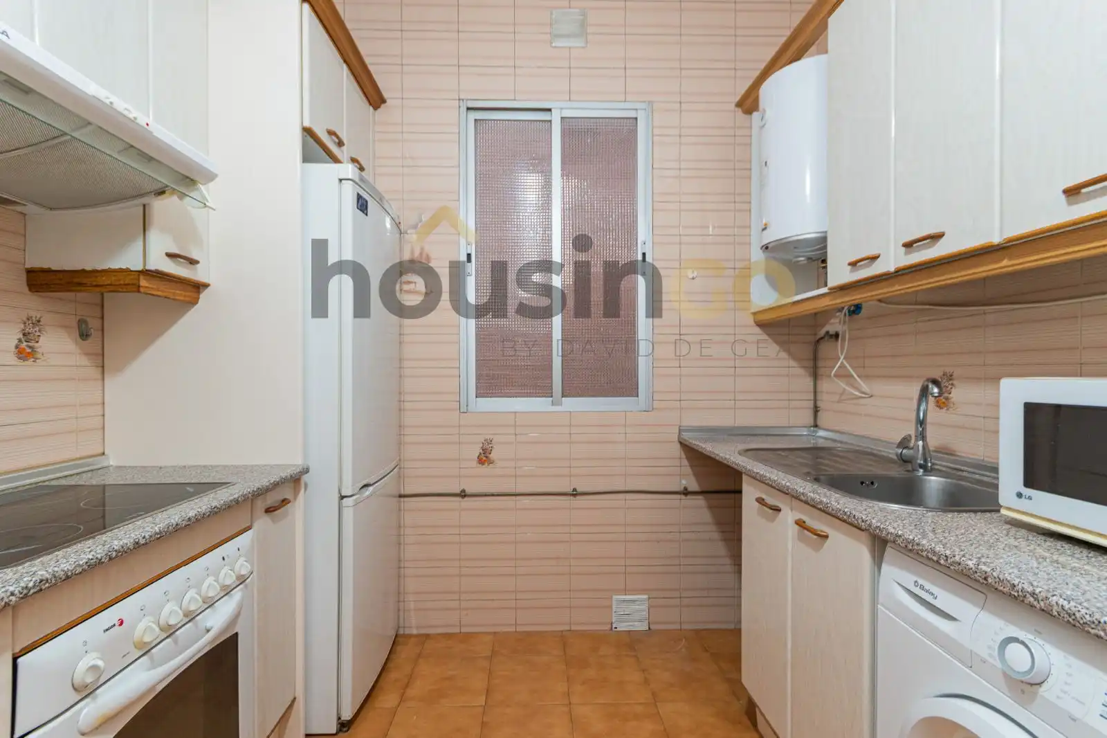 Kitchen of Flat for rent in Madrid  with Heating, Parquet flooring and Furnished