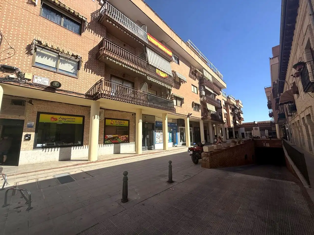 Parking à louer à Plaza de Zafiro