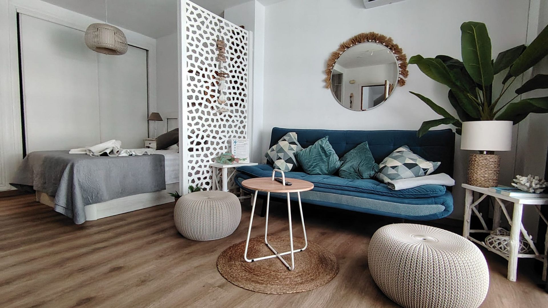 Living room of Study for sale in Fuengirola  with Air Conditioner, Terrace and Furnished