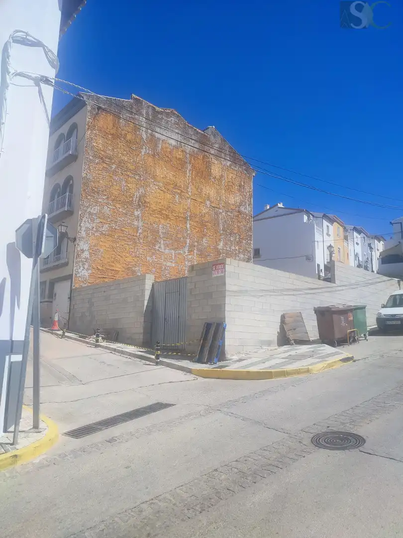 Terreny residencial en venda a Antonio Machado, imagen 3