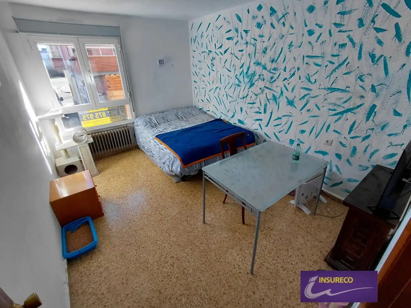 Habitación de Apartamento en venta en Mansilla de las Mulas con Calefacción, Terraza y Amueblado