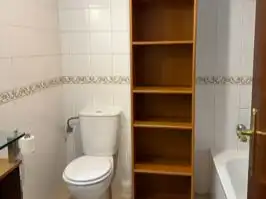 Baño de Piso en venta en Sevilla con Aire acondicionado, Terraza y Lavadora