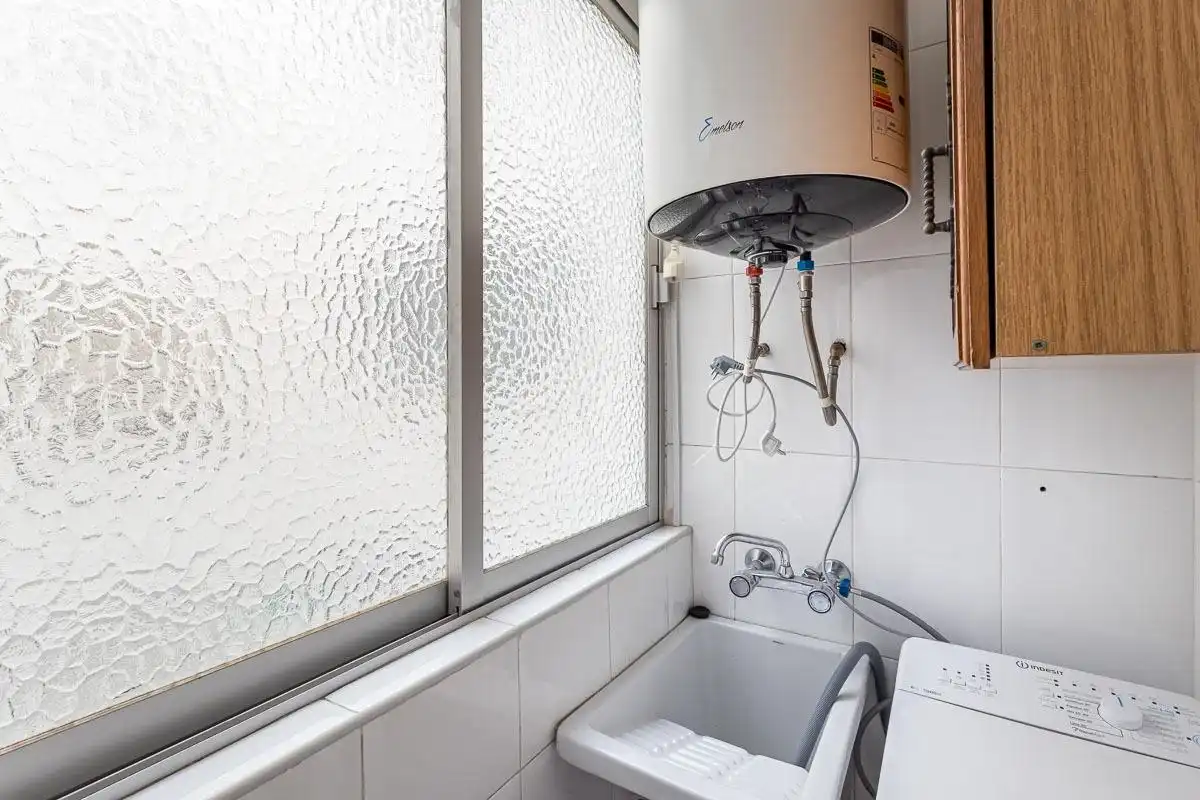 Flat with lift to rent in Beiro, imagen 20