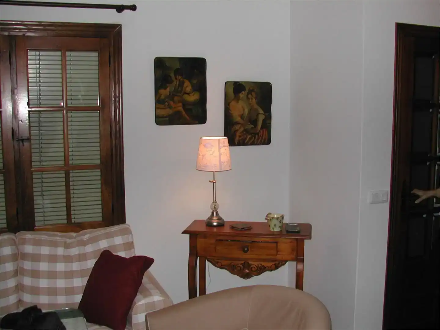 Sala d'estar de Casa adosada en venda en Almonaster la Real amb Moblat i Balcó