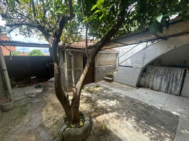 House for sale in Zarza la Mayor
