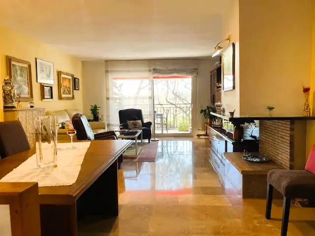 Wohnzimmer von Einfamilien-Reihenhaus zum Verkauf in Badalona mit Heizung, Terrasse und Balkon