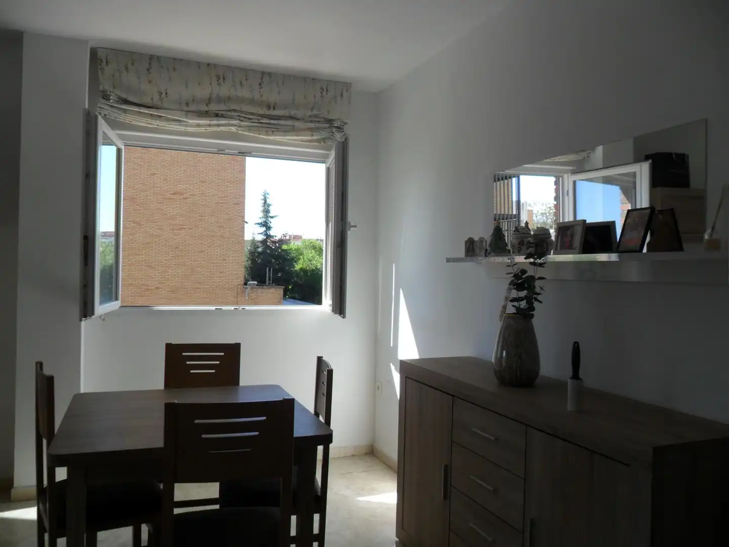 Flat with lift to rent in Beiro, imagen 18