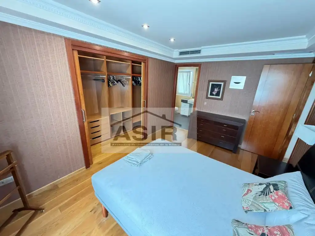 Habitación de Piso de alquiler en Carcaixent con Aire acondicionado, Calefacción y Balcón