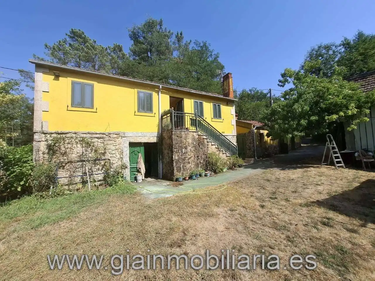 Casa con jardín en venta en Calle Angoares, imagen 3