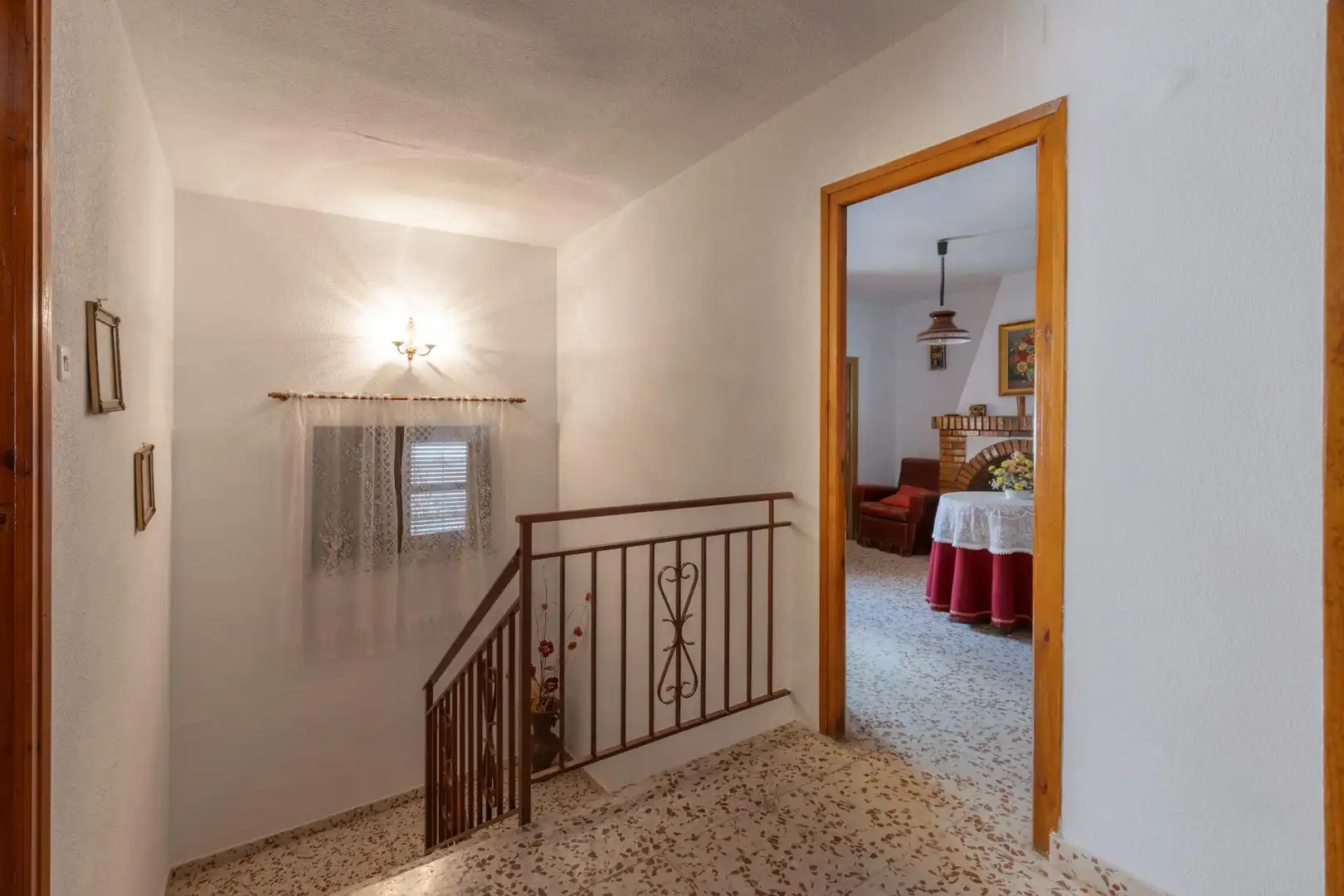 Houses for sale in Jayena  with Terrace and Balcony