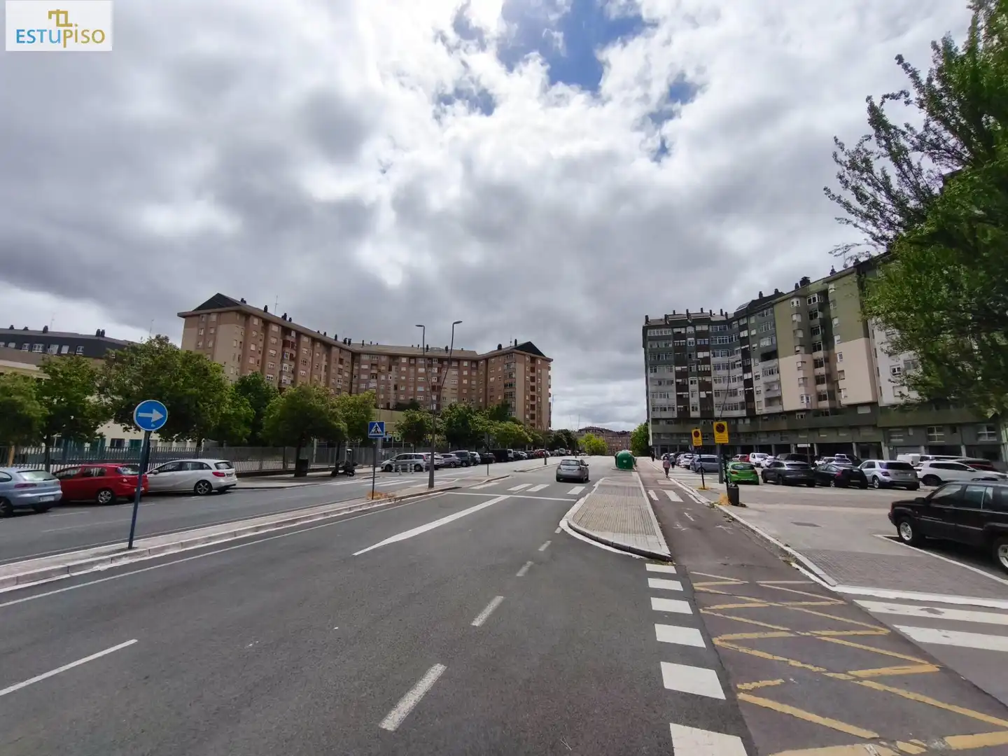 Vista exterior de Pis en venda en Vitoria - Gasteiz amb Calefacció, Parquet i Traster