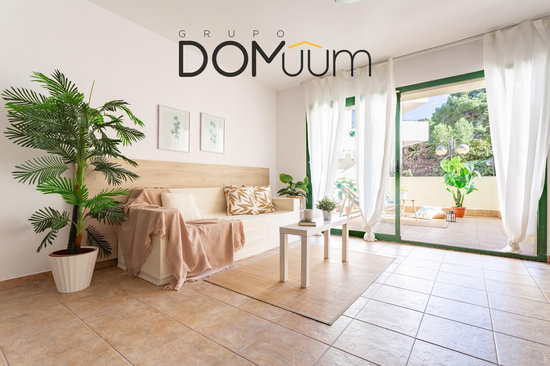 Dormitori de Planta baixa en venda en Salou amb Calefacció, Jardí privat i Terrassa