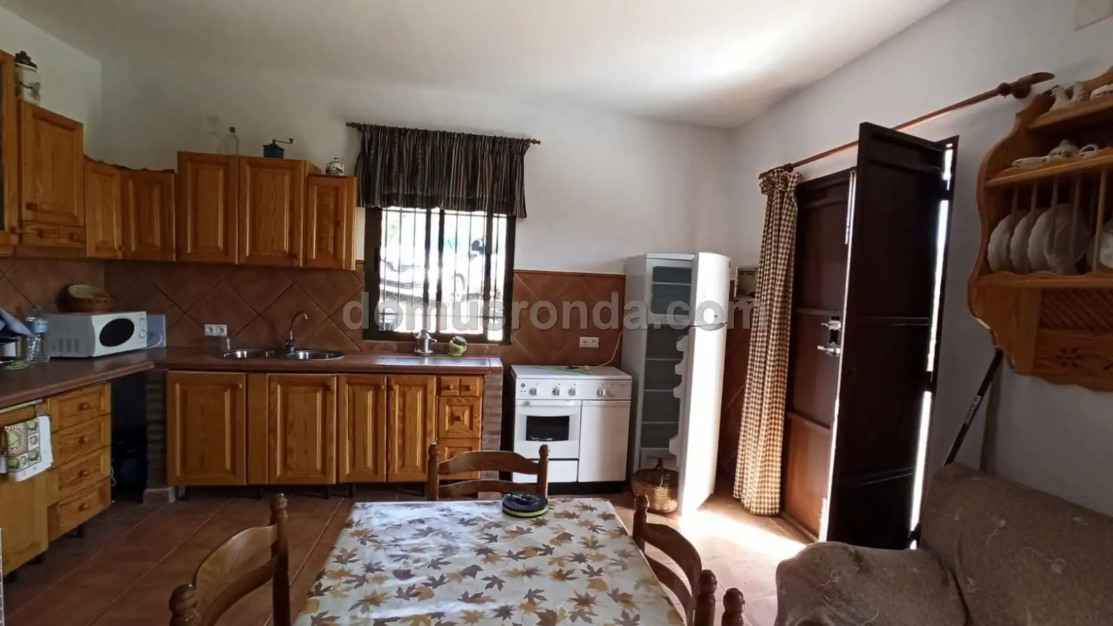 Cocina de Finca rústica en venta en Cuevas del Becerro con Amueblado