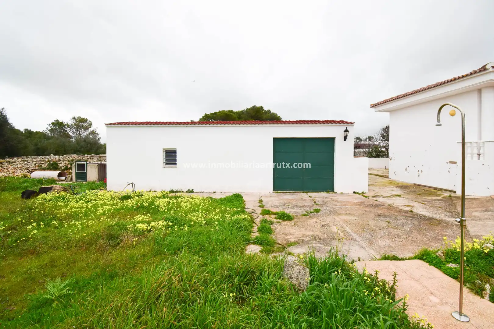 Vista exterior de Casa o xalet en venda en Ciutadella de Menorca amb Calefacció, Jardí privat i Terrassa