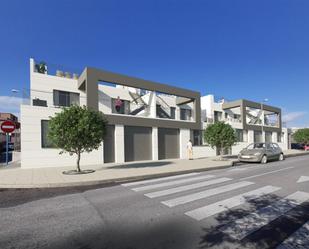 Vista exterior de Casa o xalet en venda en Alicante / Alacant amb Aire condicionat, Calefacció i Terrassa