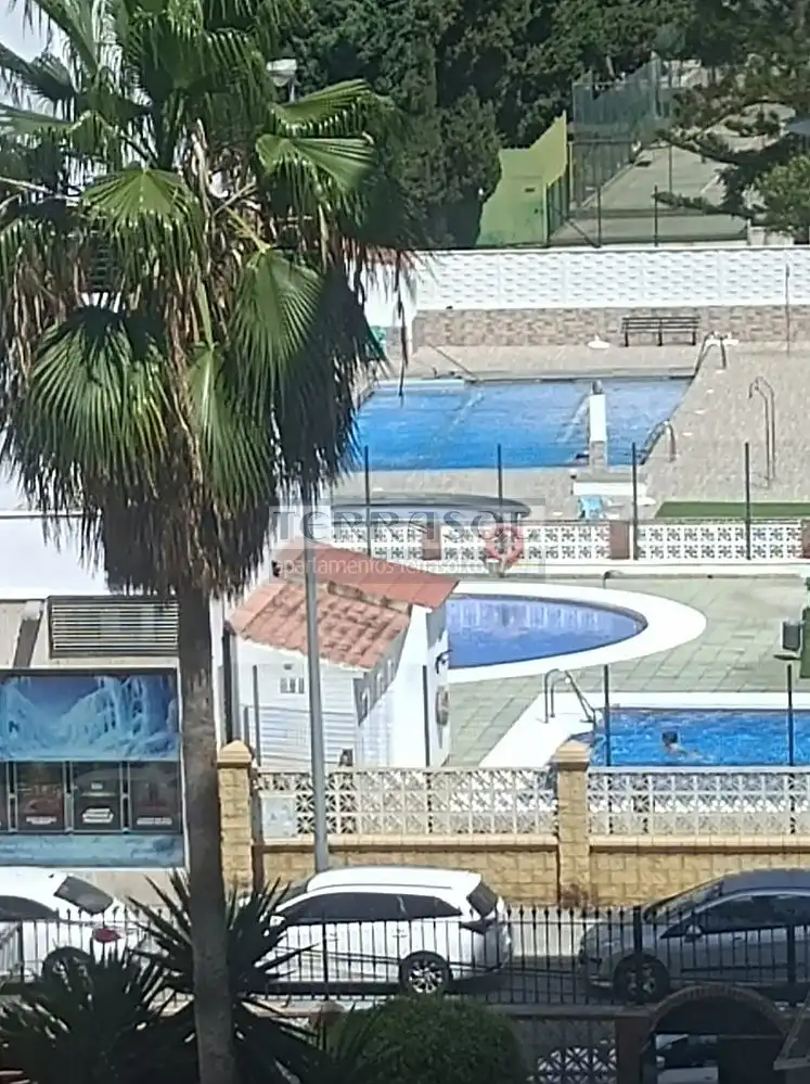Piscina de Apartamento en venta en Vélez-Málaga con Aire acondicionado, Calefacción y Jardín privado