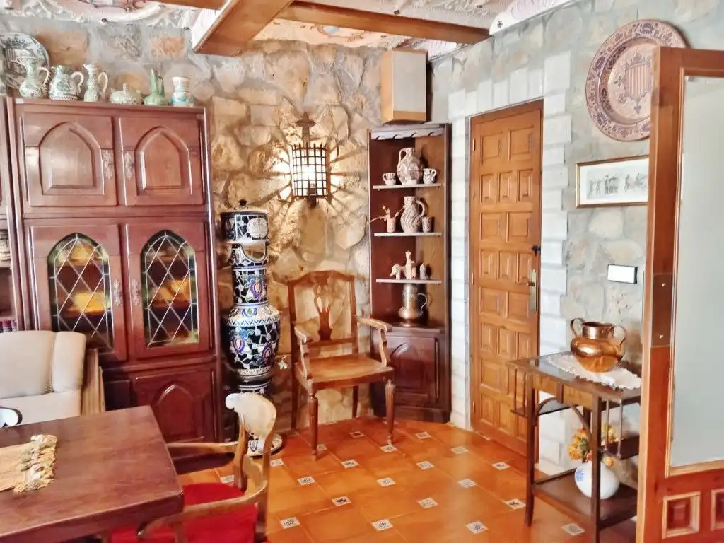Casa o chalet en venta en Alpuente con Calefacción, Terraza y Horno