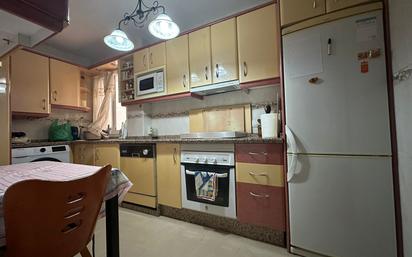 Kitchen of Flat for sale in Mijas  with Terrace