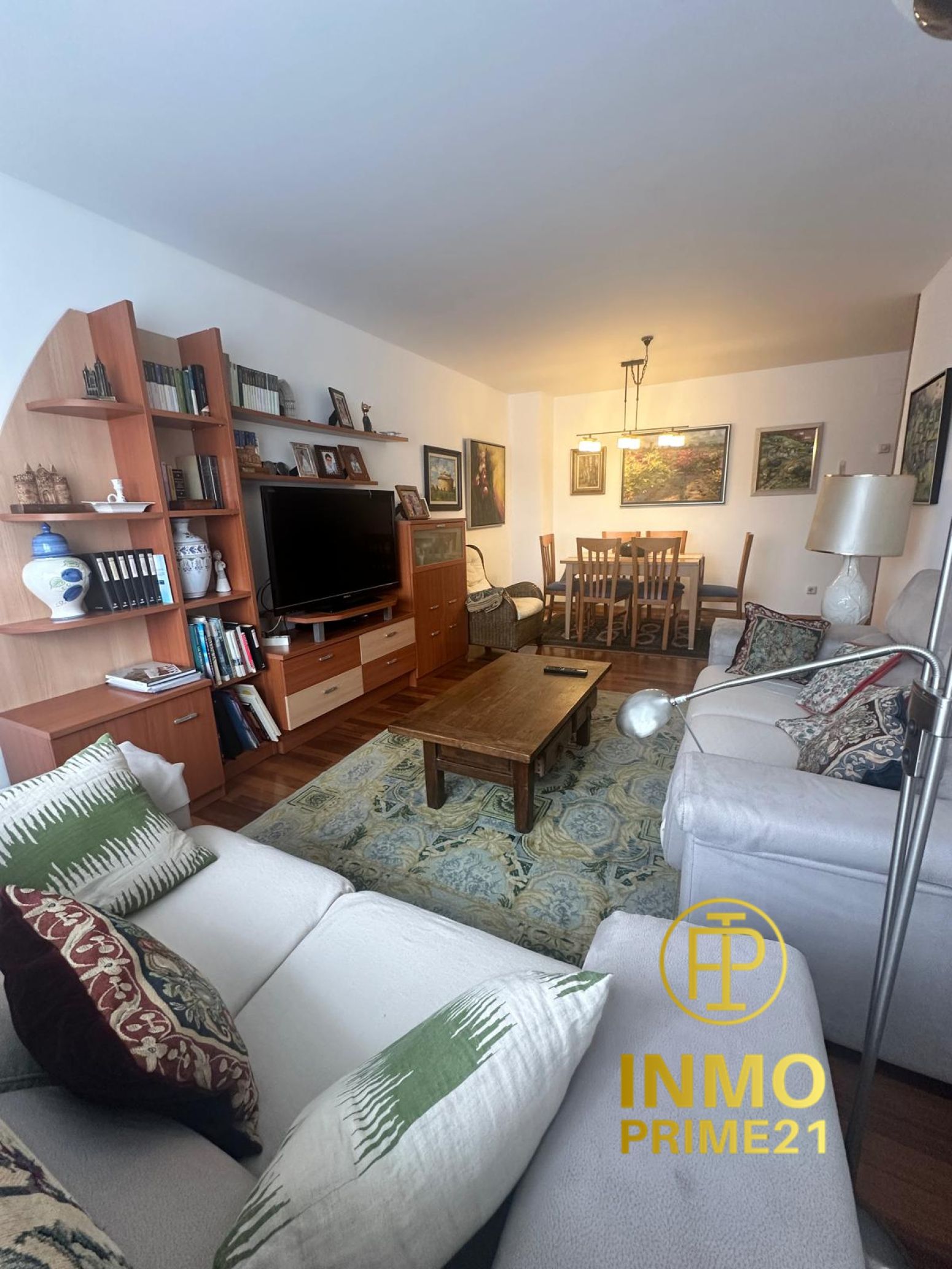 Living room of Flat to rent in Santander  with Heating, Private garden and Parquet flooring