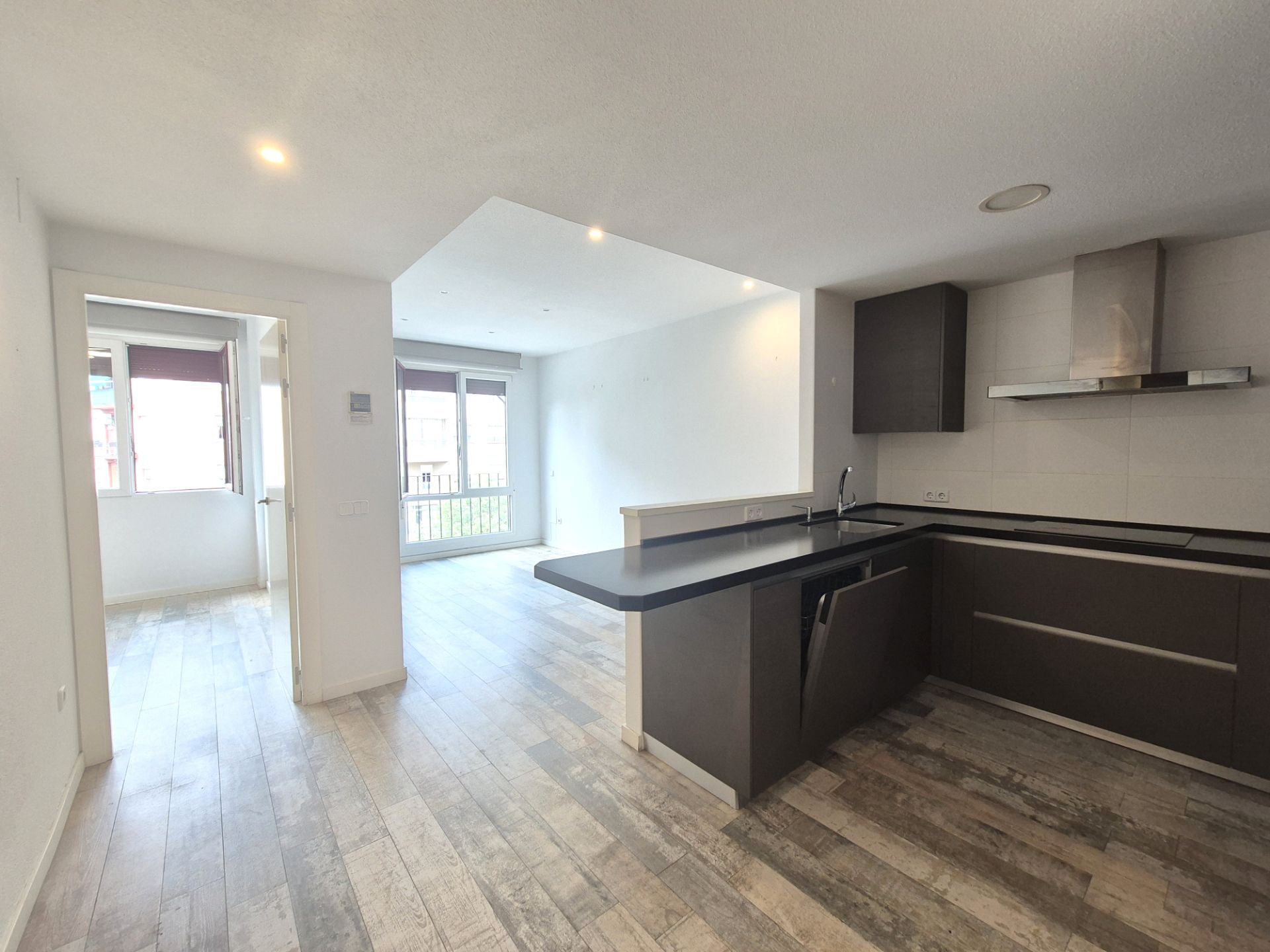Kitchen of Apartment to rent in  Madrid Capital  with Air Conditioner, Heating and Oven