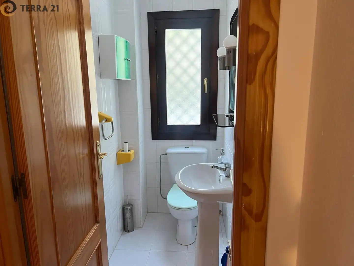 Baño de Casa o chalet en venta en Jaén con Aire acondicionado, Calefacción y Jardín privado