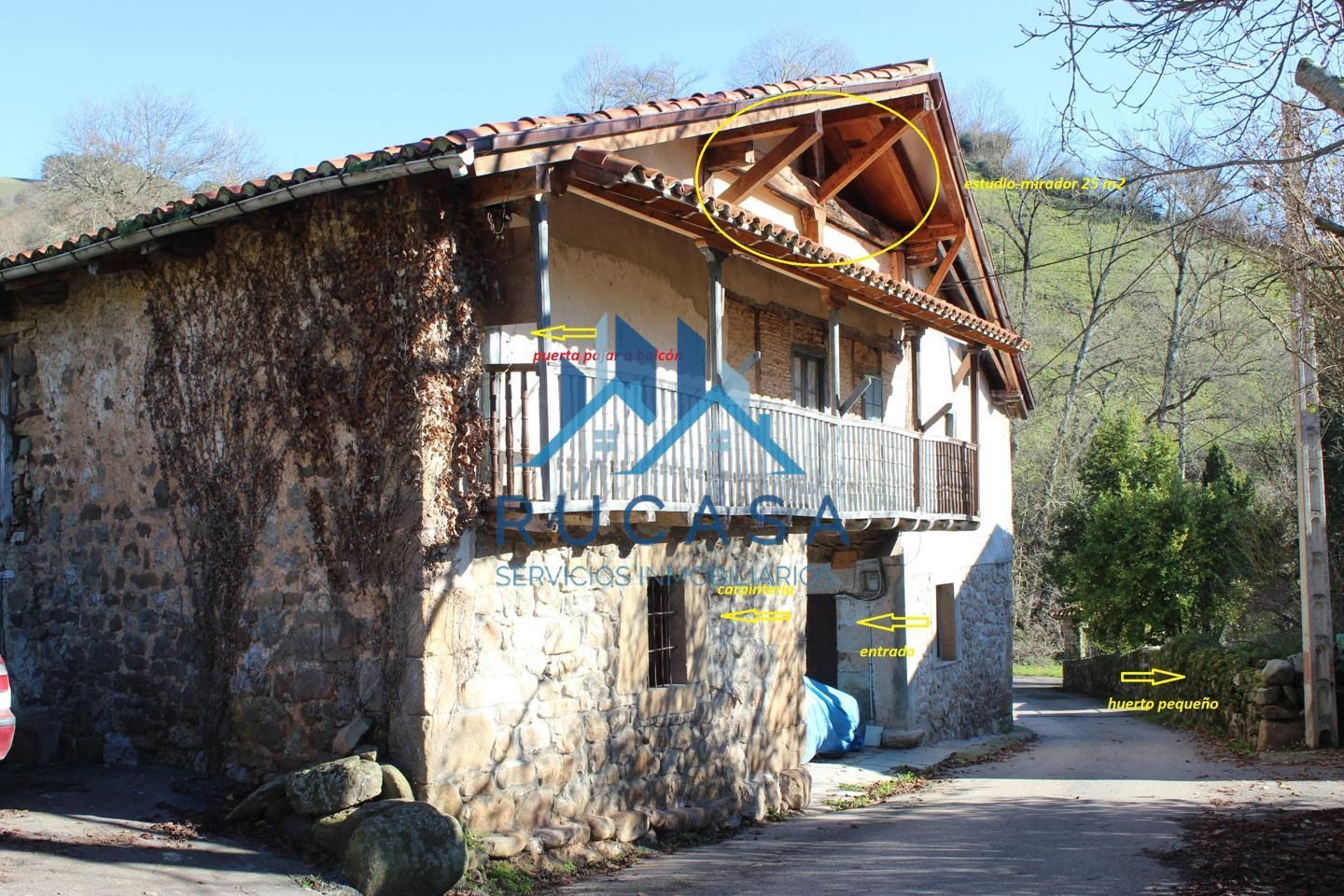 Casa adosada en venda a Barrio Villasuso, Cieza (Cantabria)
